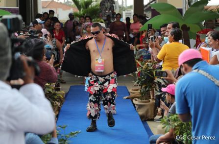 Nicaragua Fuerza Bendita: III Edición de la Pasarela Verano de Amor