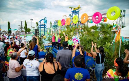 Nicaragua Fuerza Bendita: III Edición de la Pasarela Verano de Amor