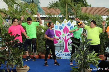 Nicaragua Fuerza Bendita: III Edición de la Pasarela Verano de Amor