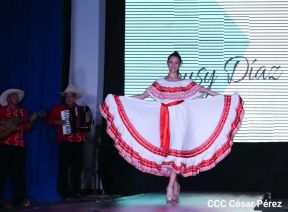 ES Arte Moda, Diseño y Muralismo