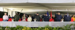 Desfile policial Centinelas de la Paz por el 42 aniversario de la Policía Nacional