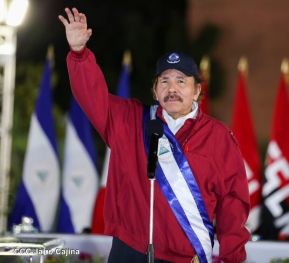 Juramentación del Pueblo Presidente