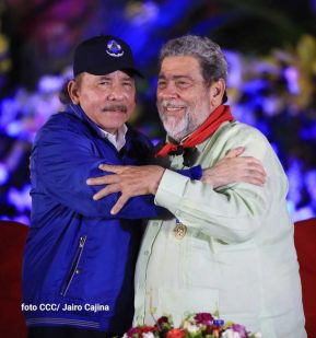 Presidente Daniel Ortega y Compañera Rosario presiden acto del 43/19 de la Revolución Sandinista
