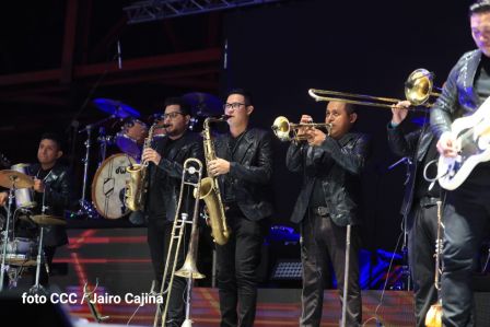 Los Tigres del Norte en Nicaragua: Los Jefes de Jefes en Concierto