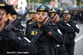 Desfile Policial En Fuerzas de Victorias desde la Avenida de Bolívar a Chávez