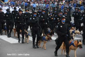 Desfile Policial En Fuerzas de Victorias desde la Avenida de Bolívar a Chávez