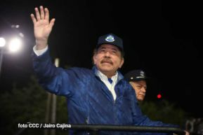 Desfile Policial En Fuerzas de Victorias desde la Avenida de Bolívar a Chávez