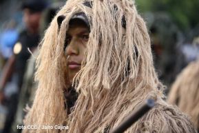 Desfile Policial En Fuerzas de Victorias desde la Avenida de Bolívar a Chávez