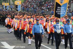 Desfile Policial En Fuerzas de Victorias desde la Avenida de Bolívar a Chávez