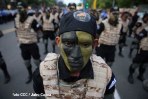 Desfile Policial En Fuerzas de Victorias desde la Avenida de Bolívar a Chávez