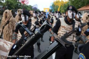 Desfile Policial En Fuerzas de Victorias desde la Avenida de Bolívar a Chávez
