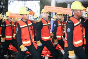 Desfile Policial En Fuerzas de Victorias desde la Avenida de Bolívar a Chávez