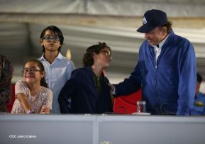 Desfile Policial En Fuerzas de Victorias desde la Avenida de Bolívar a Chávez