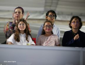 Desfile Policial En Fuerzas de Victorias desde la Avenida de Bolívar a Chávez