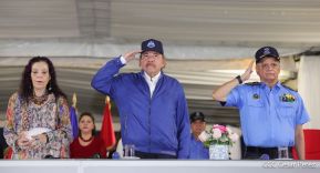 Desfile Policial En Fuerzas de Victorias desde la Avenida de Bolívar a Chávez
