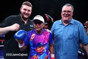 Velada de Boxeo Regreso a Casa en el Polideportivo Alexis Arguello