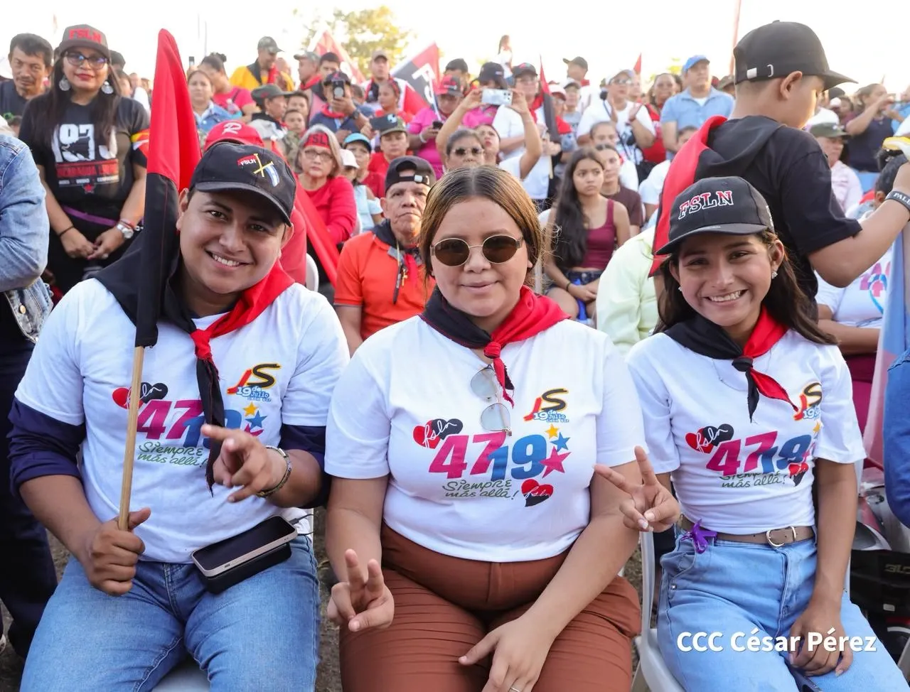 Multitudinaria caminata recuerda la histórica toma del Fortín de Acosasco en León