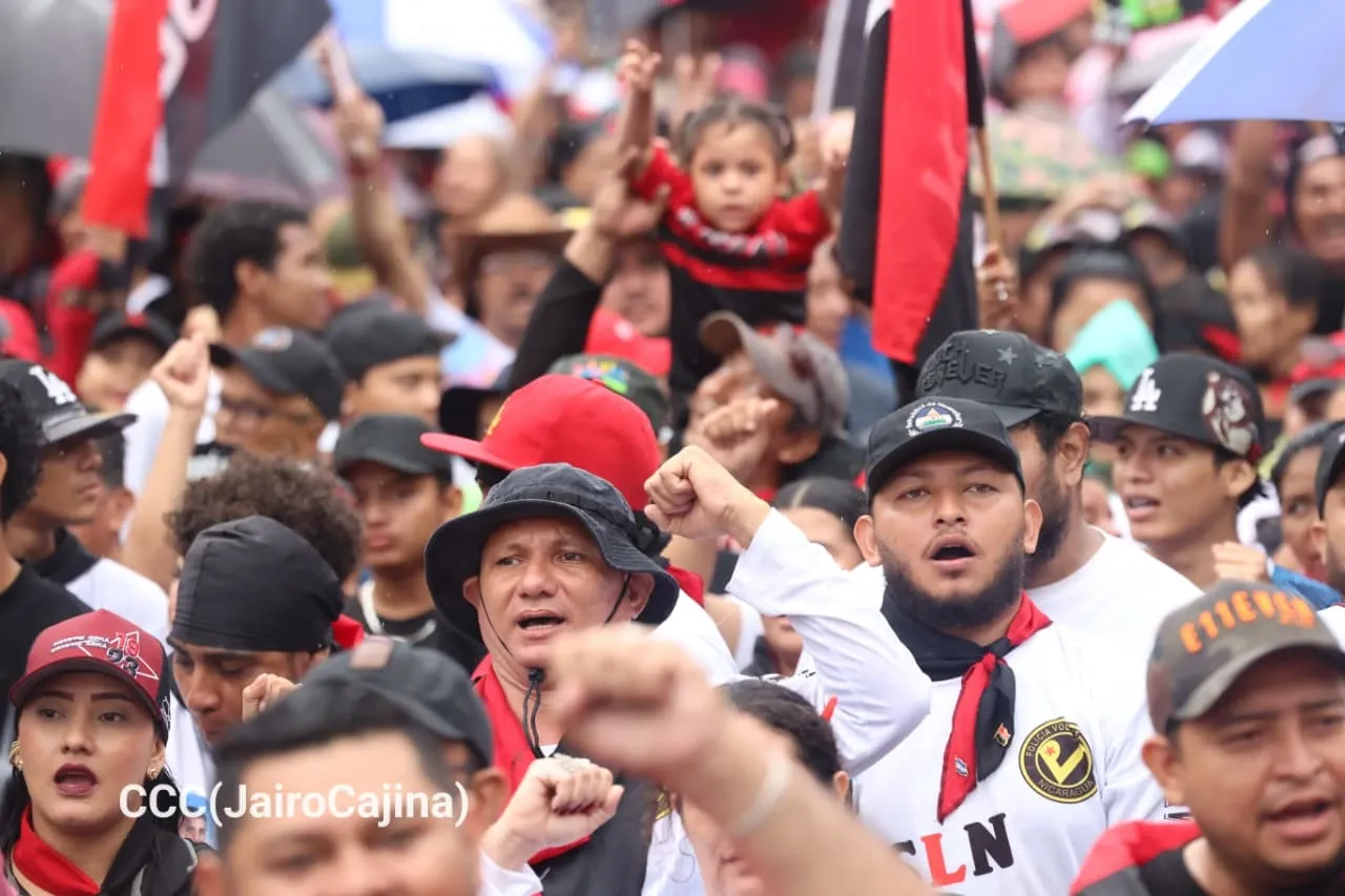 Militancia sandinista protagoniza caminata en homenaje al 47/19 en Managua