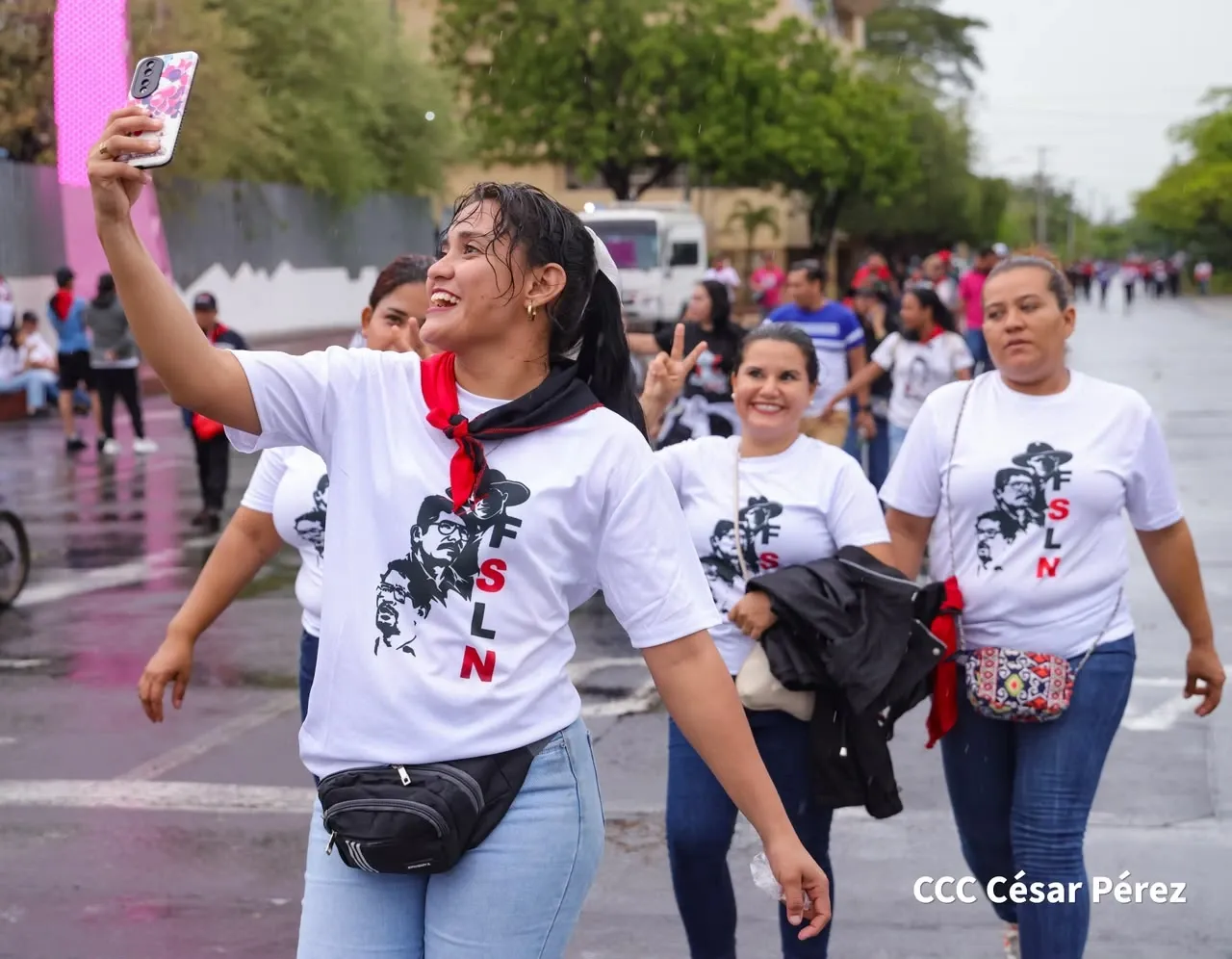 Militancia sandinista protagoniza caminata en homenaje al 47/19 en Managua