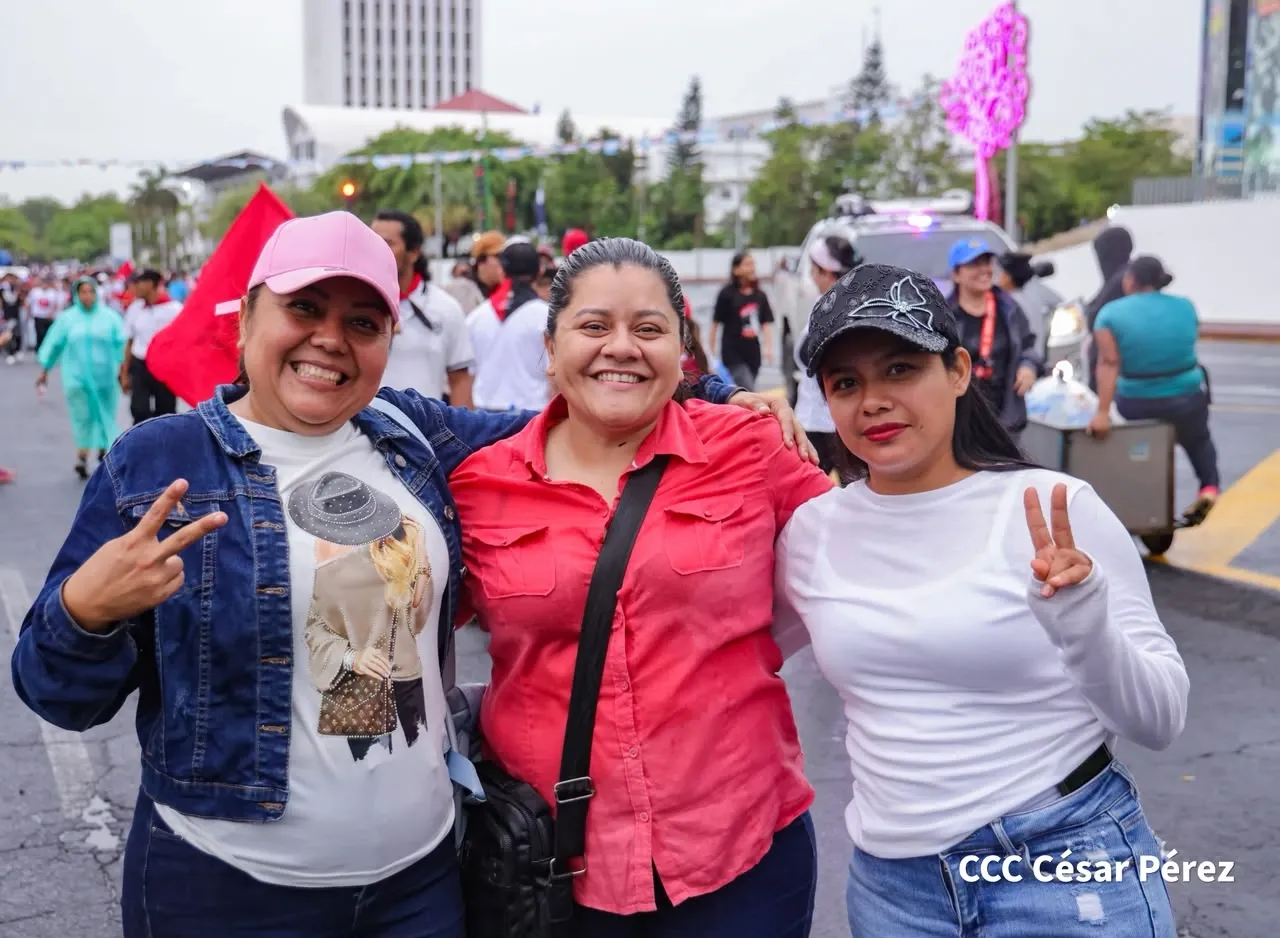 Militancia sandinista protagoniza caminata en homenaje al 47/19 en Managua