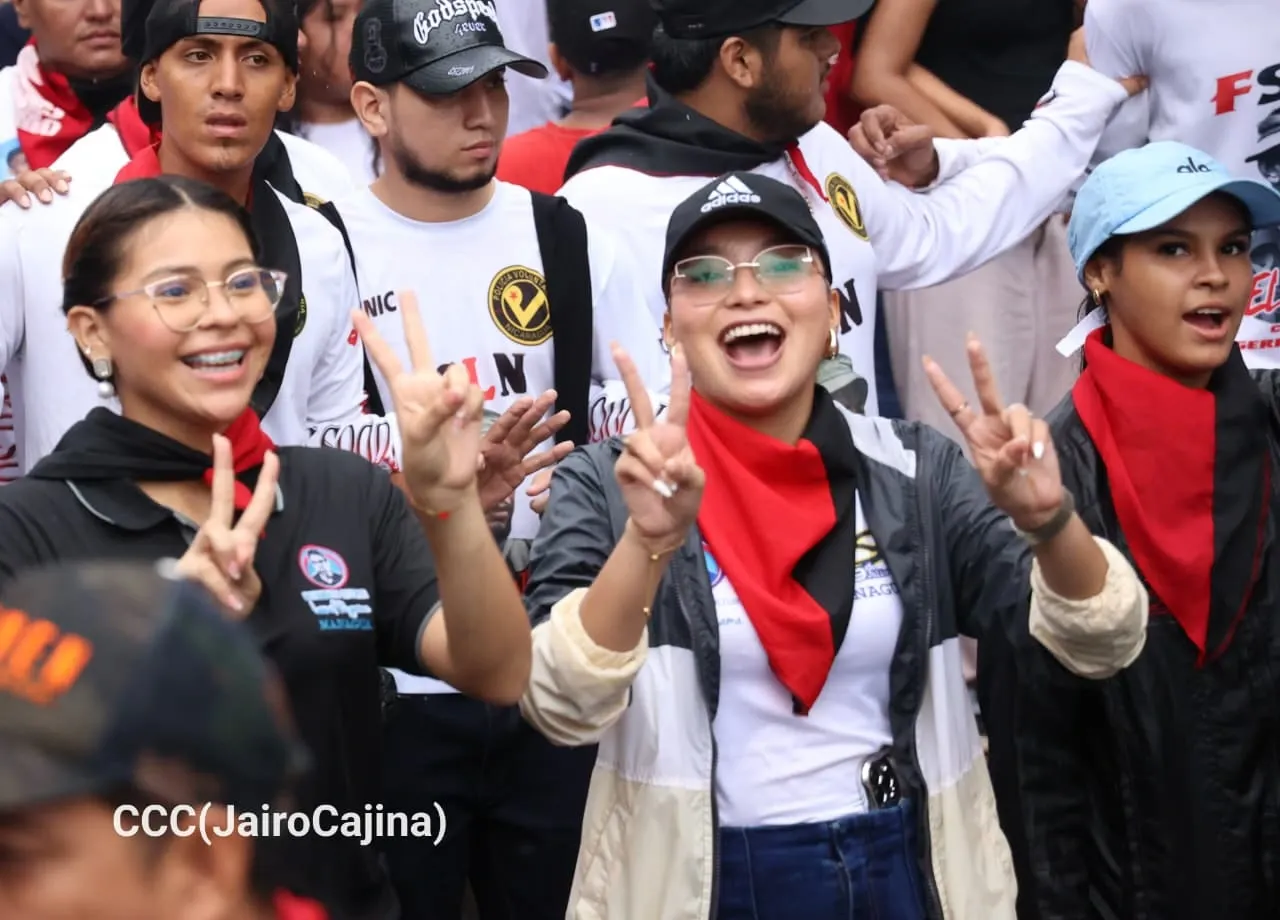 Militancia sandinista protagoniza caminata en homenaje al 47/19 en Managua