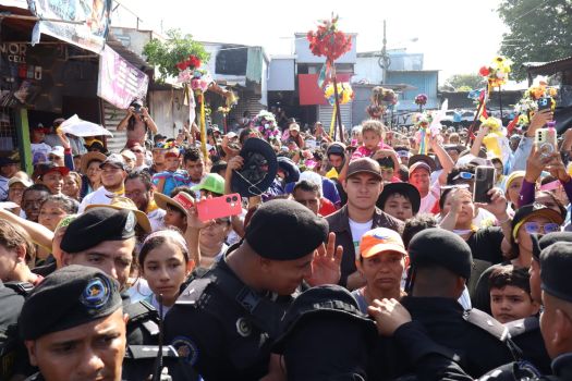 Santo Domingo de Guzmán regresa a su morada en Las Sierritas