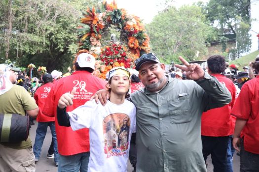 Santo Domingo de Guzmán regresa a su morada en Las Sierritas