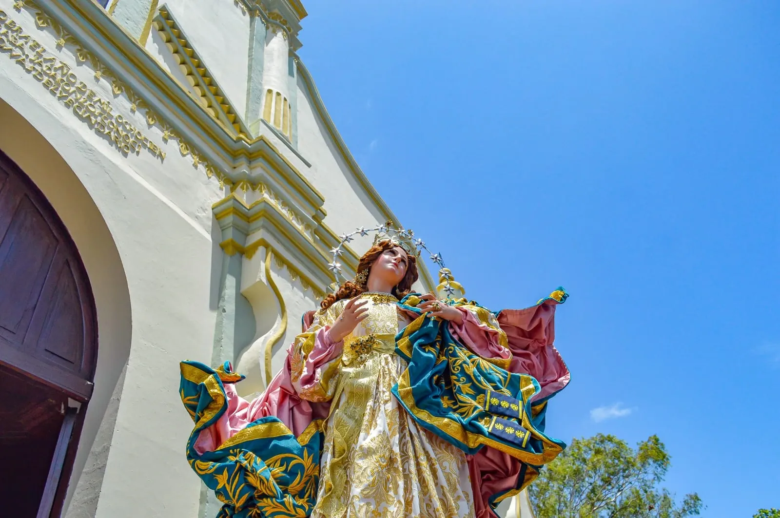 "Gritería Chiquita" en honor a la Asunción de María 