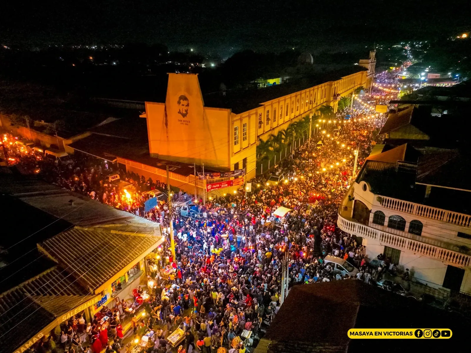 Los Agüizotes recorren Masaya en una noche de cultura y tradición