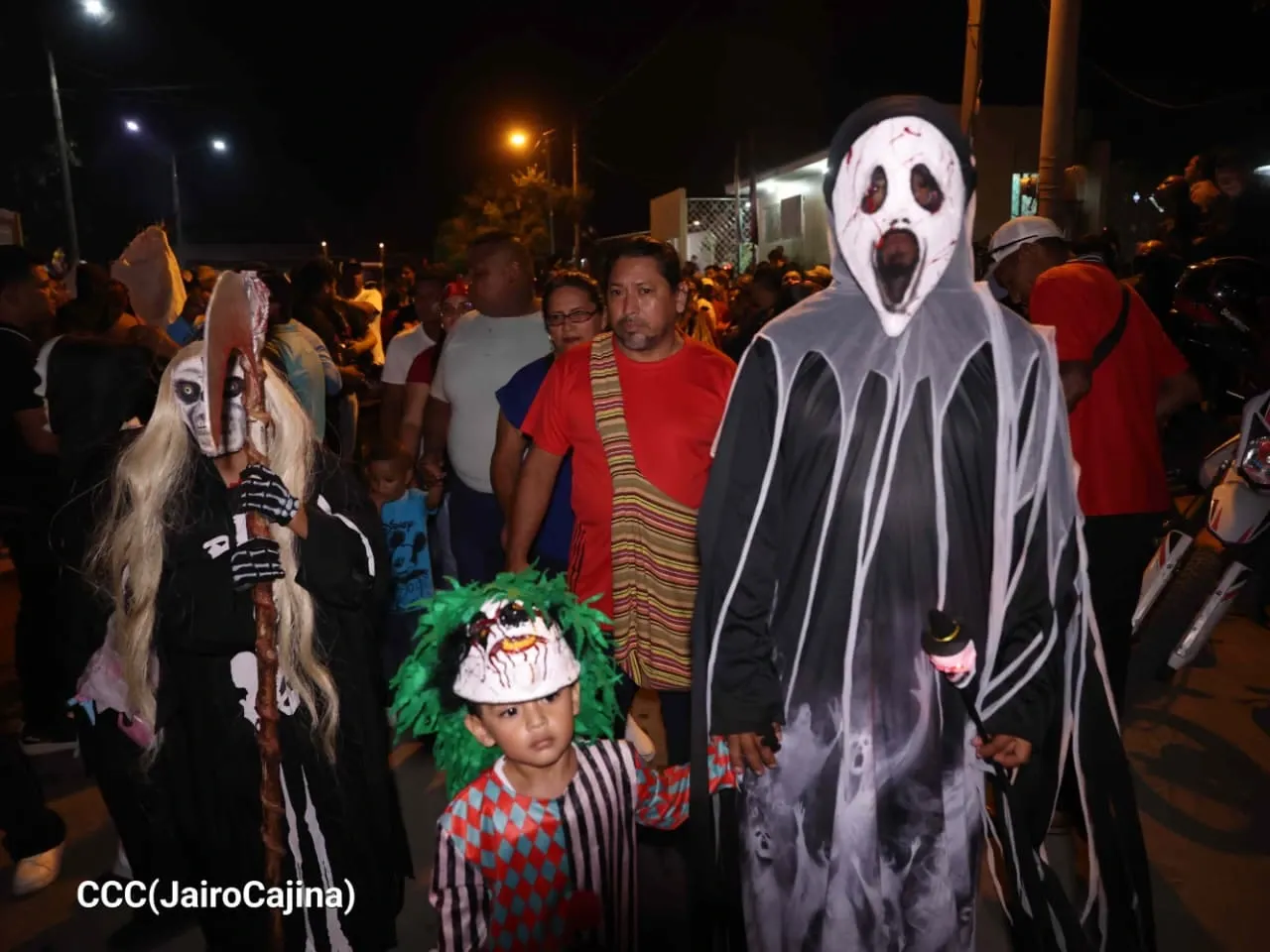 Los Agüizotes recorren Masaya en una noche de cultura y tradición