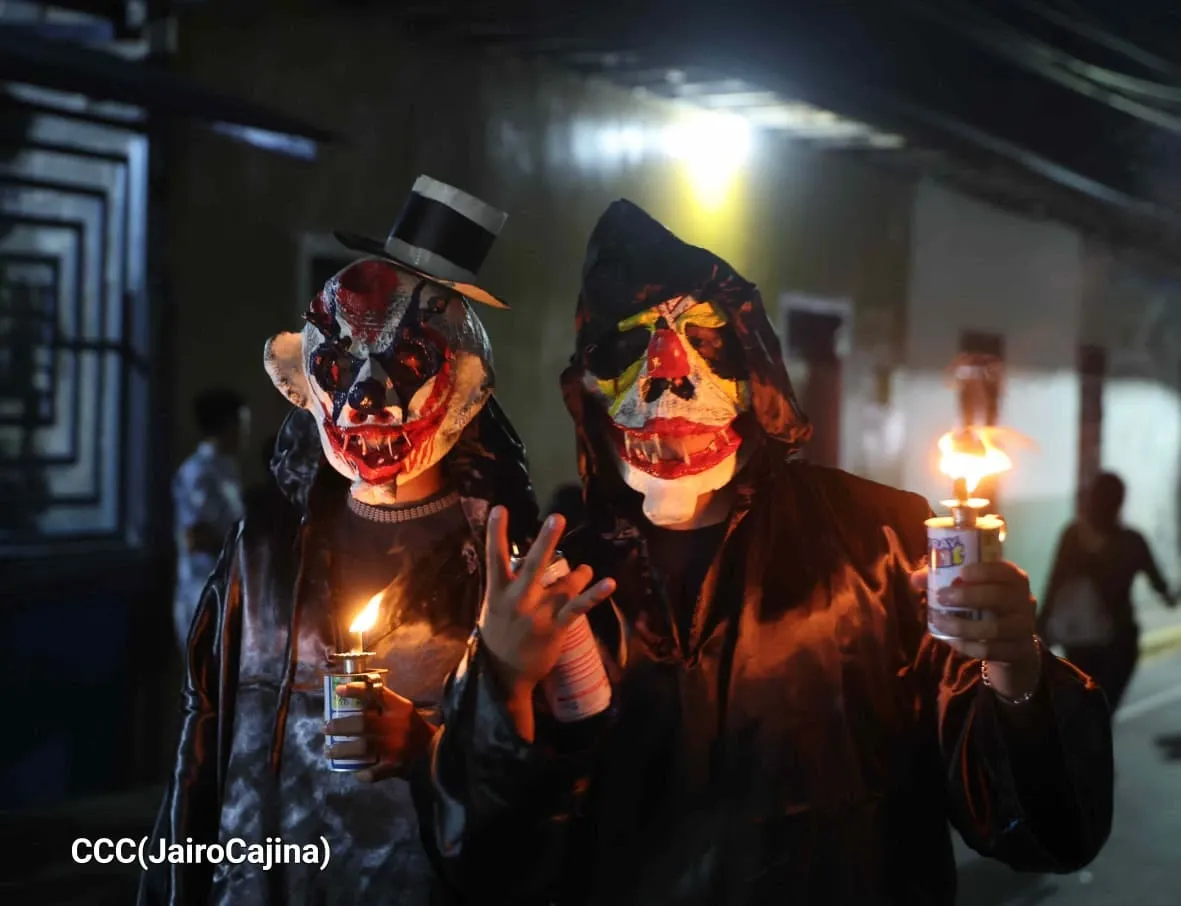 Los Agüizotes recorren Masaya en una noche de cultura y tradición