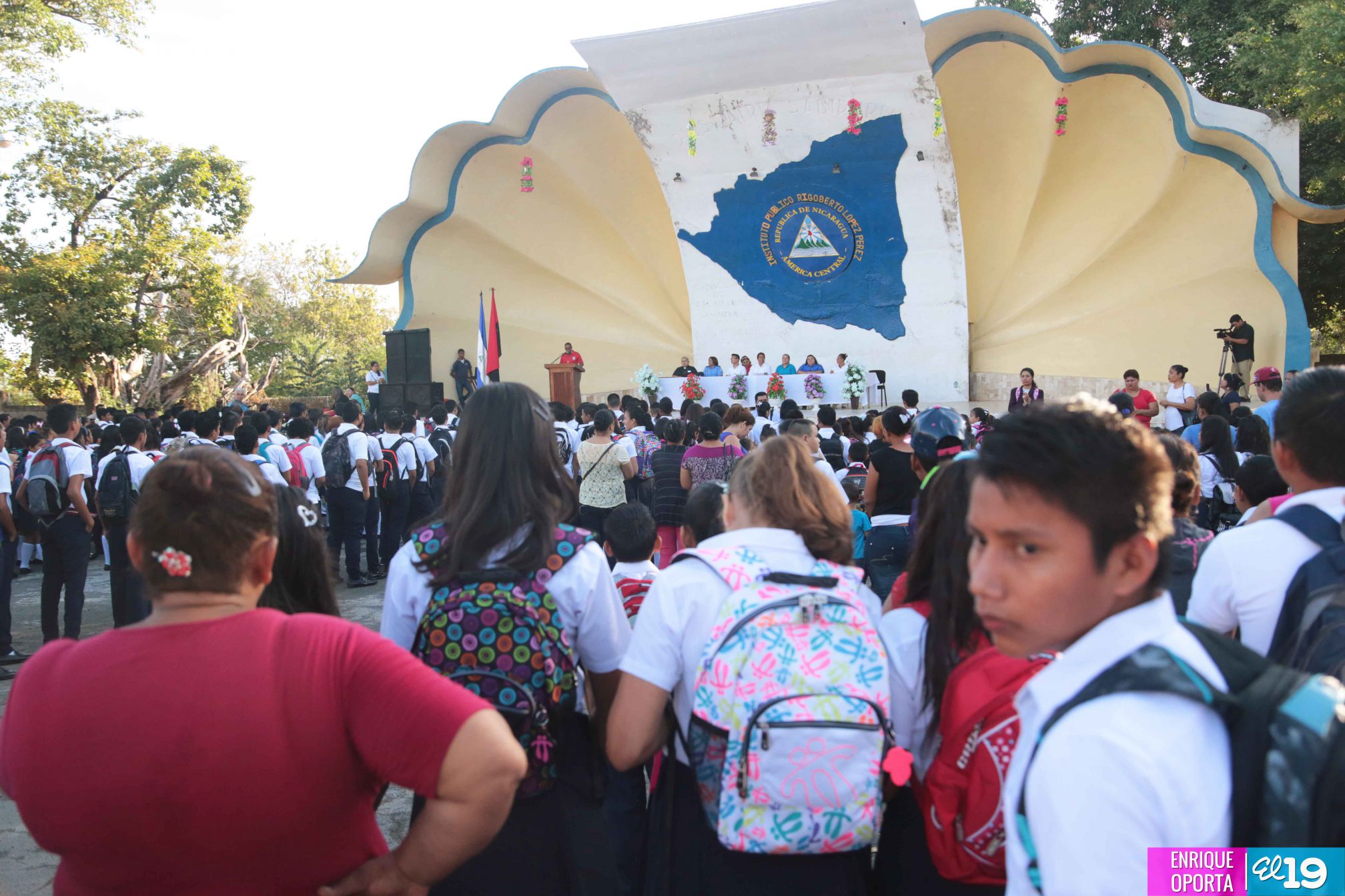 Inicio Año Escolar 2015 en Instituto Rigoberto López Pérez