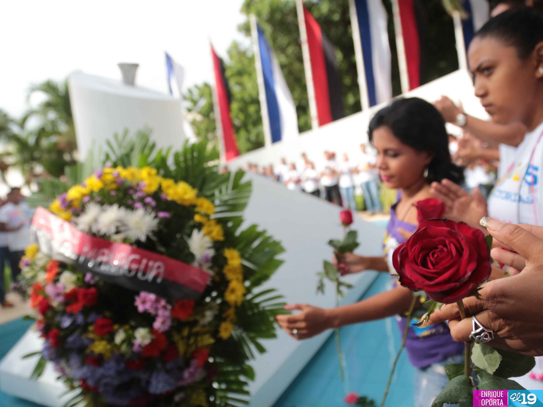 Rinden homenaje al Comandante Carlos Fonseca Amador en su 79 Aniversario de su Natalicio
