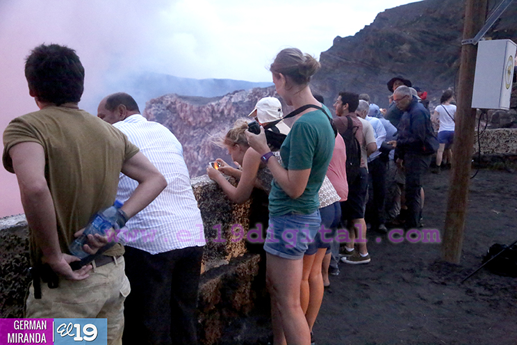 Turismo en el Volc&aacute;n Masaya est&aacute; en pleno apogeo