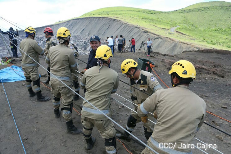 Sam Cossman concluye primer descenso a la Zona Cero del Volc&aacute;n Masaya