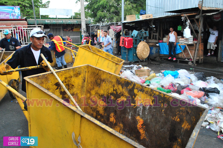 Continúa la guerra contra la basura en los mercados de Managua