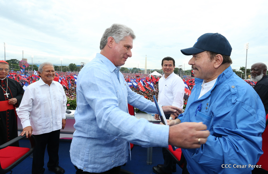 Daniel Ortega y Miguel D&iacute;az-Canel en Nicaragua