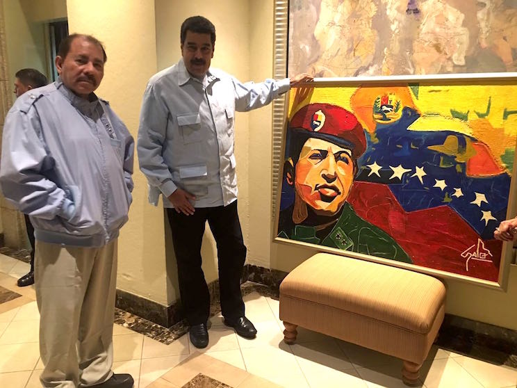 Daniel y Rosario sostienen encuentro con el Presidente Nicolás Maduro