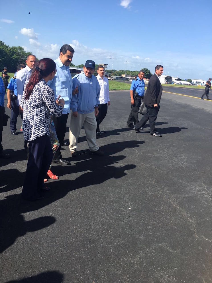 Despedida a Nicolás Maduro en Aeropuerto Augusto C. Sandino