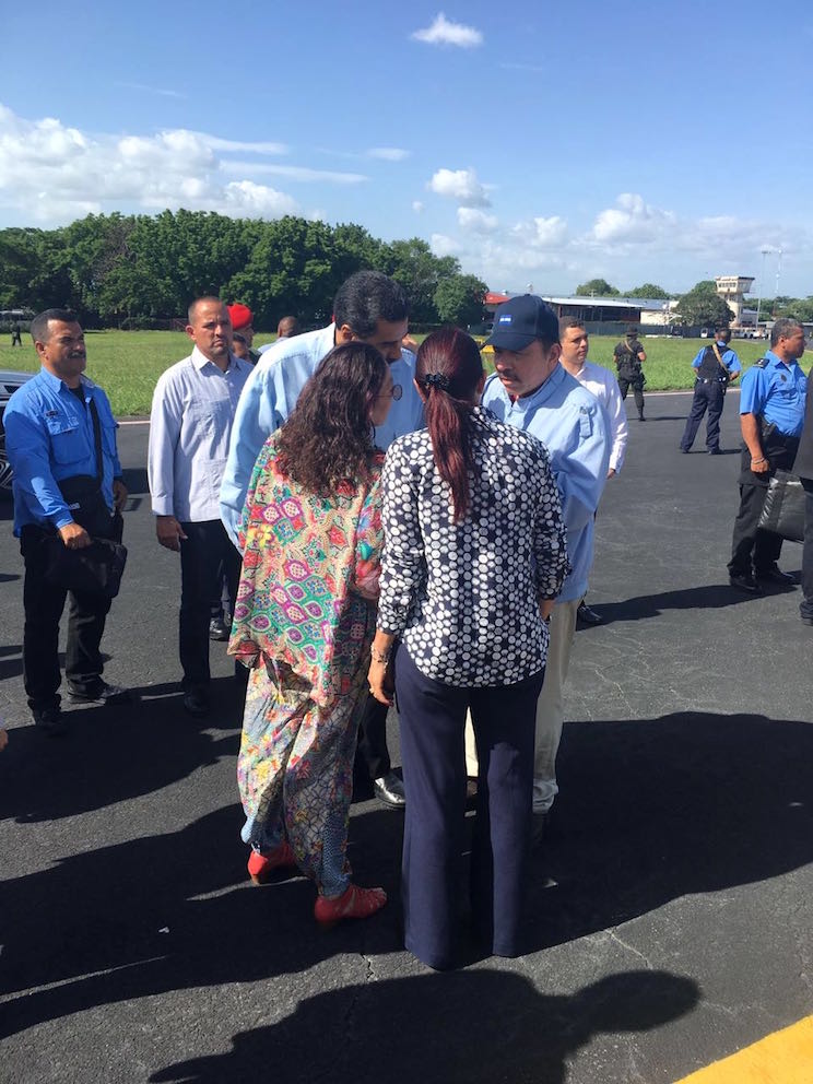 Despedida a Nicolás Maduro en Aeropuerto Augusto C. Sandino