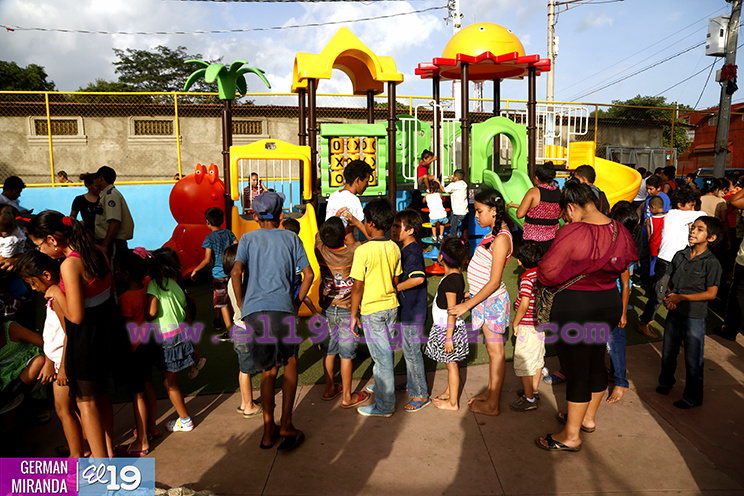 Contin&uacute;an celebrando en parques de Managua el D&iacute;a del Estudiante