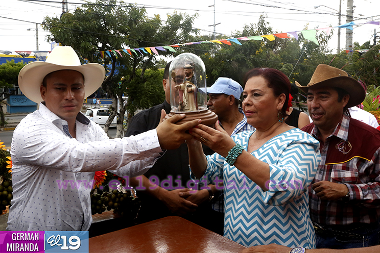 Bendicen el Barco de Santo Domingo de Guzmán