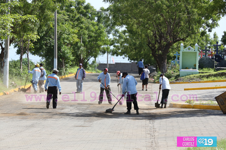 Alcaldía de Managua desarrolla jornada de limpieza en el Cementerio Milagro de Dios