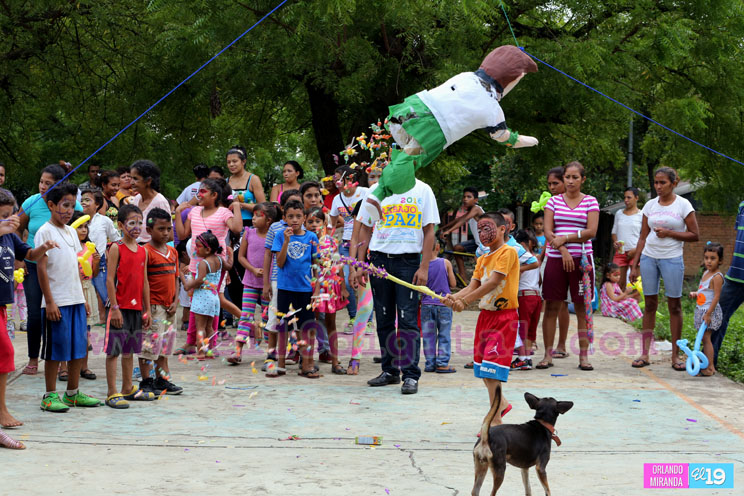 Carlos Fonseca vive en los deseos de m&aacute;s y mejor educaci&oacute;n en Nicaragua