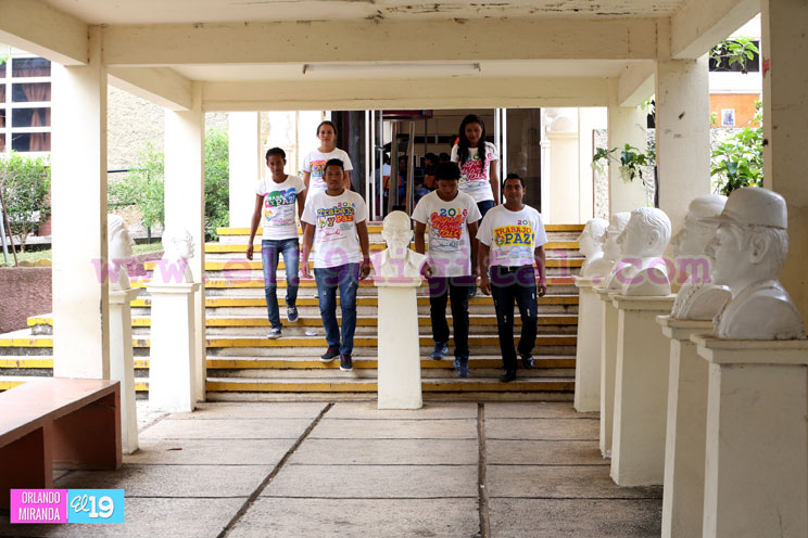 Carlos Fonseca vive en los deseos de m&aacute;s y mejor educaci&oacute;n en Nicaragua