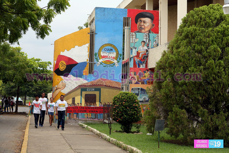 Carlos Fonseca vive en los deseos de m&aacute;s y mejor educaci&oacute;n en Nicaragua