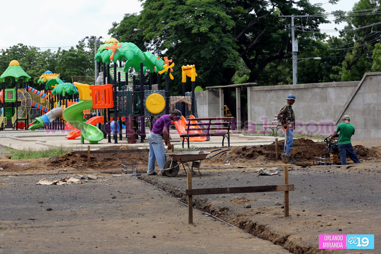 Carlos Fonseca vive en los deseos de m&aacute;s y mejor educaci&oacute;n en Nicaragua