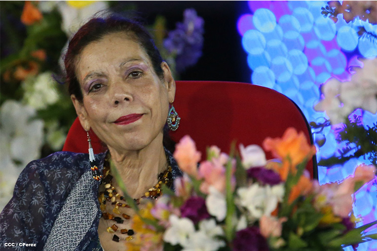 Compa&ntilde;era Rosario Murillo Zambrana