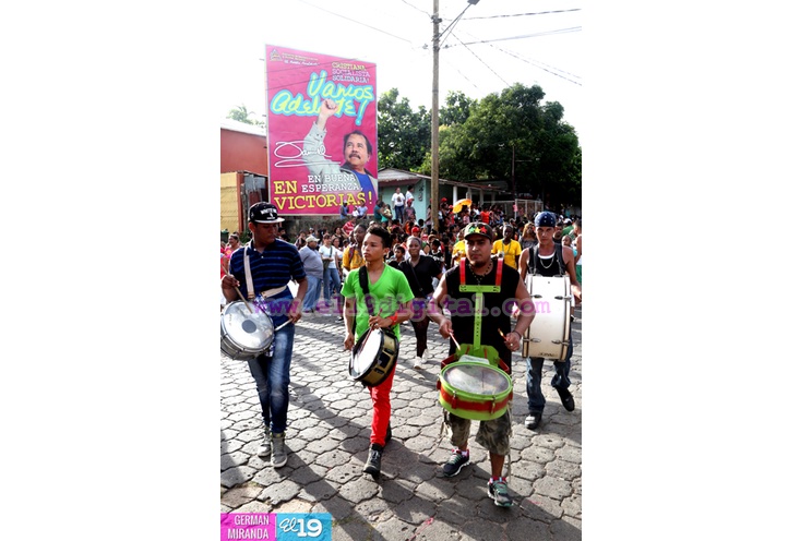 Carnaval en Bluefields: M&uacute;sica, color y tradici&oacute;n en las alegres comparsas del Palo de Mayo