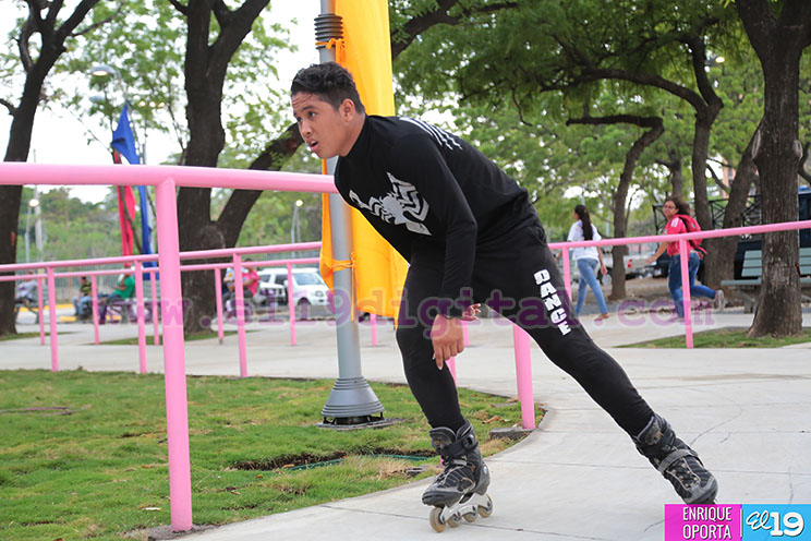 Pista de patinaje del Parque Luis Alfonso Velázquez ya está abierta al público